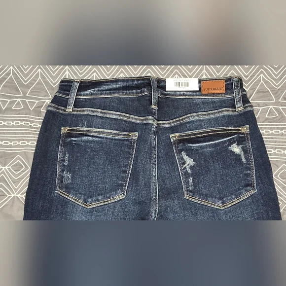 Judy Blue Midrise Straight Leg Distressed Jeans Size 7/28 - Picture 4 of 8